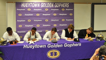 Signing Group 2014 B